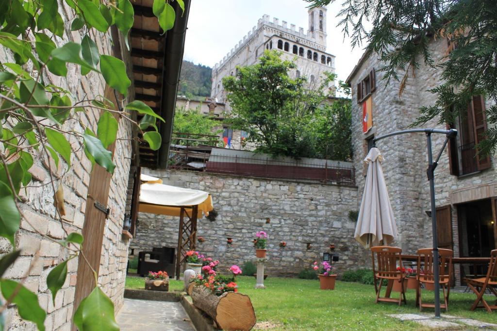 Residenza Le Logge Bed & Breakfast Gubbio Luaran gambar