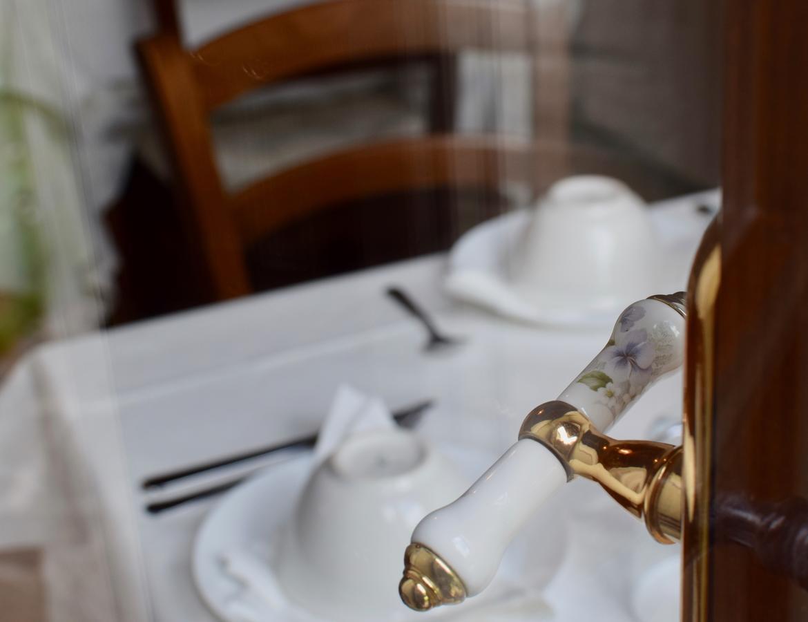 Residenza Le Logge Bed & Breakfast Gubbio Luaran gambar