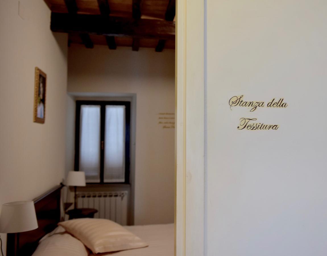 Residenza Le Logge Bed & Breakfast Gubbio Luaran gambar