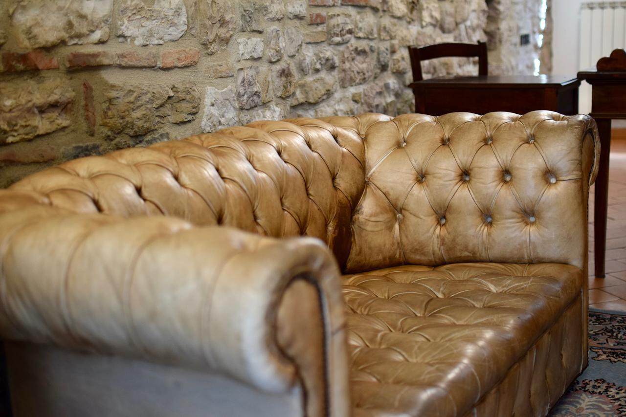 Residenza Le Logge Bed & Breakfast Gubbio Luaran gambar
