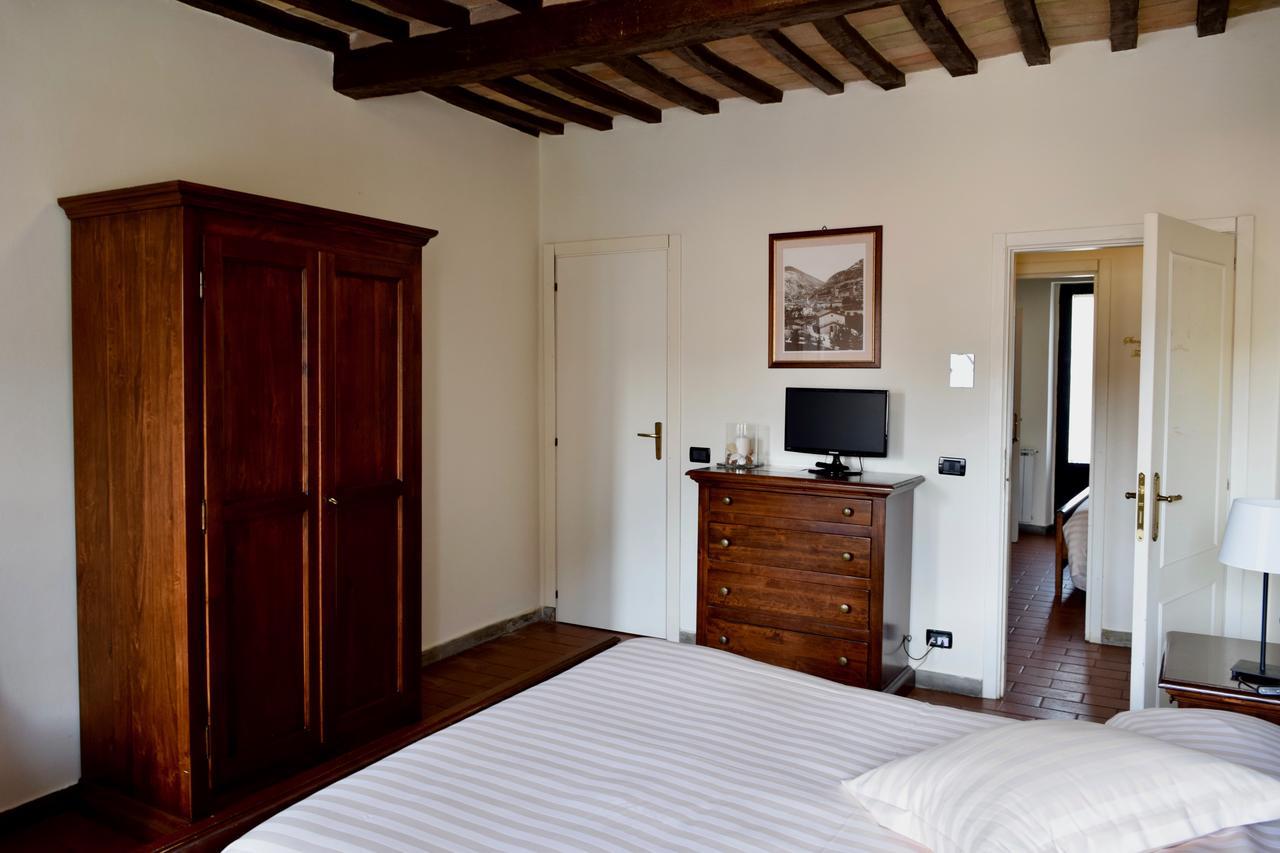 Residenza Le Logge Bed & Breakfast Gubbio Luaran gambar
